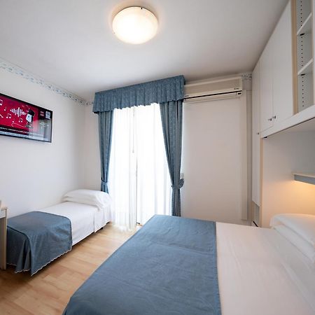 Hotel Laurin Lido di Jesolo Ngoại thất bức ảnh