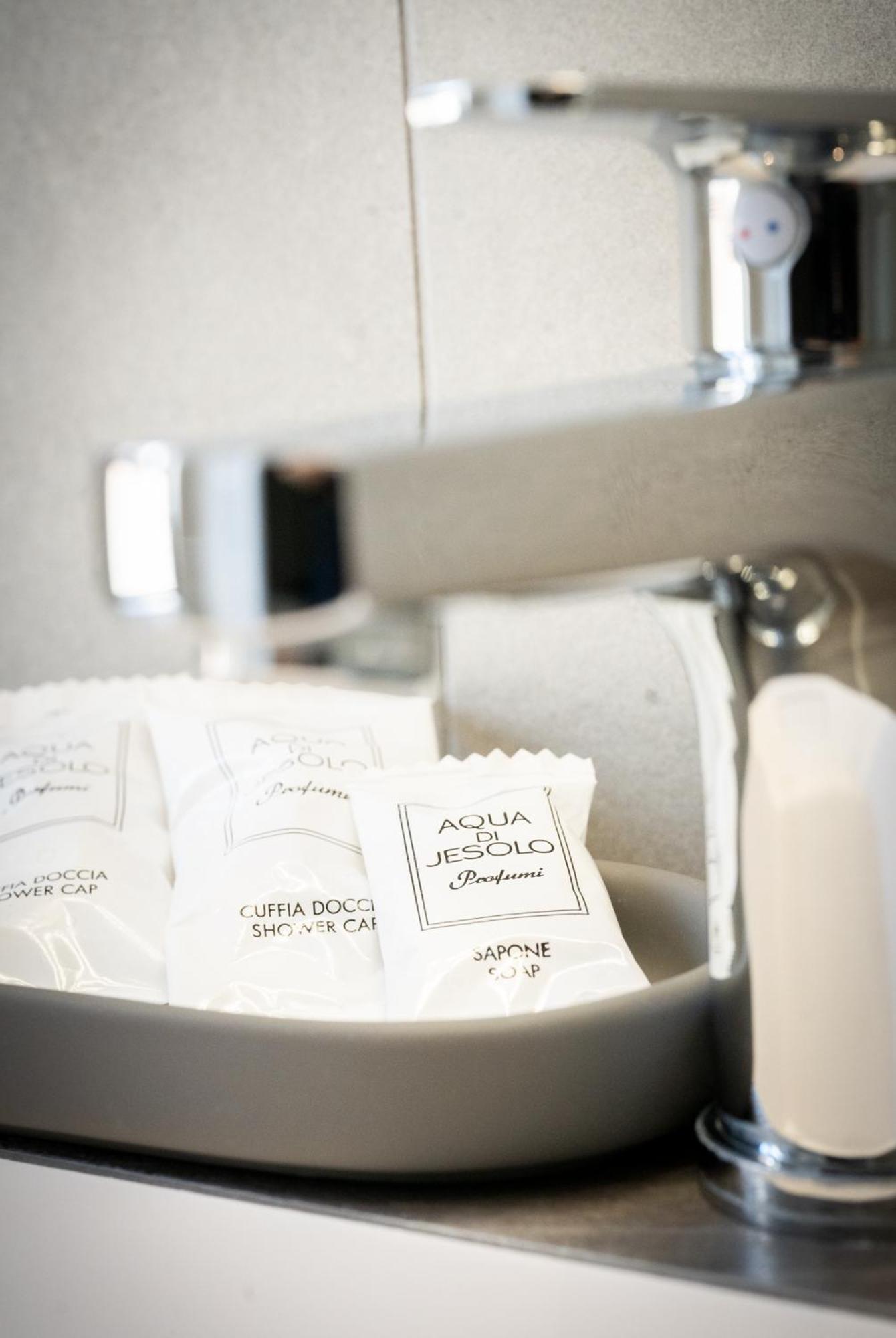 Hotel Laurin Lido di Jesolo Ngoại thất bức ảnh