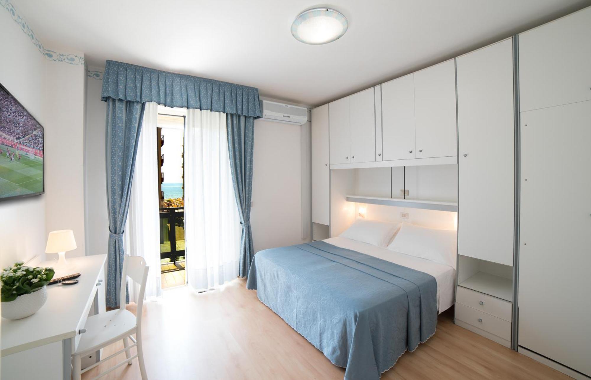 Hotel Laurin Lido di Jesolo Ngoại thất bức ảnh