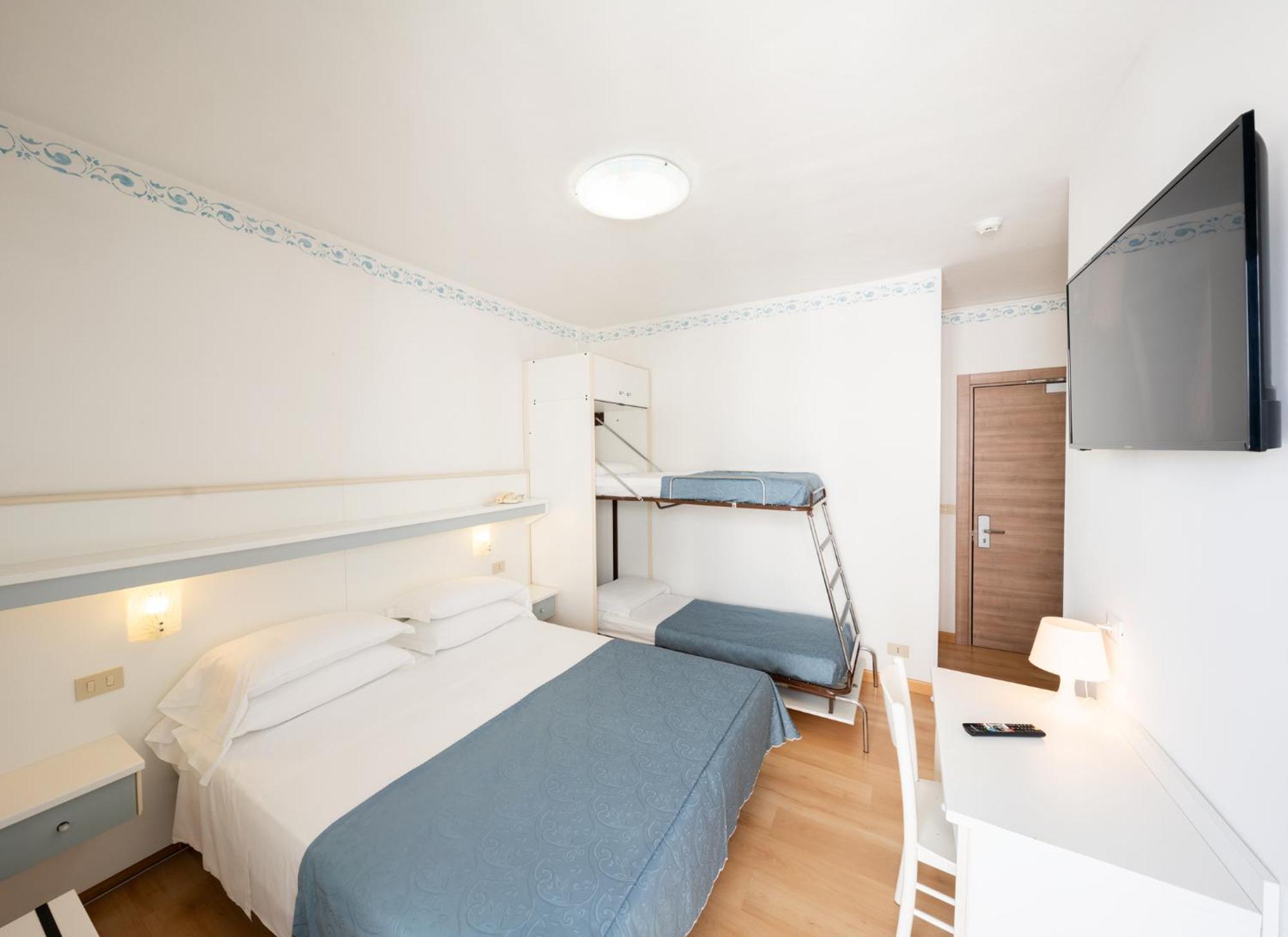 Hotel Laurin Lido di Jesolo Ngoại thất bức ảnh